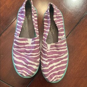Toms Girl Classic Slip-On Purple and White
